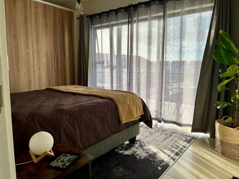 To Let 1 Bedroom Property for Rent in Sandown Western Cape